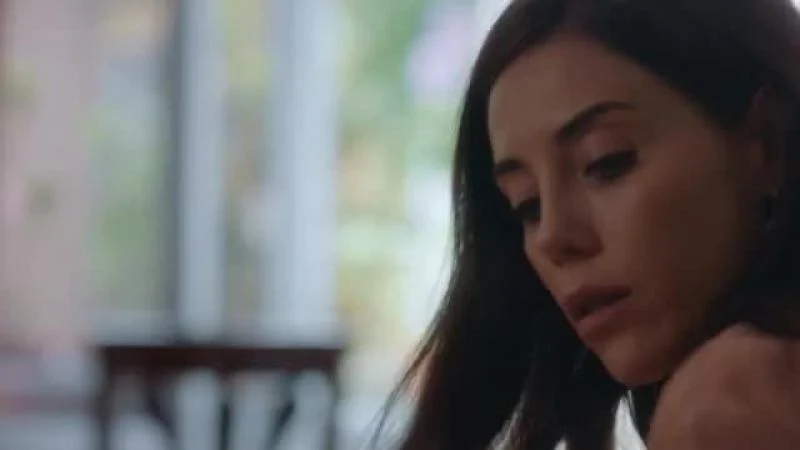 Кадры из сериала Неверный 1 серия 1 сезон (2020)